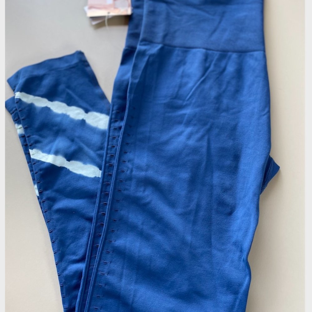 Joy Lab Seamless High-Waisted Tie Dye Leggings M NWT